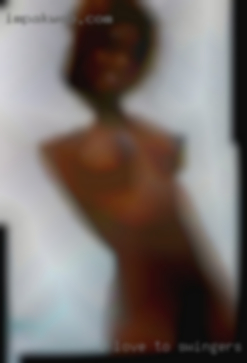 I love to lick pussy to swingers personals squirting...